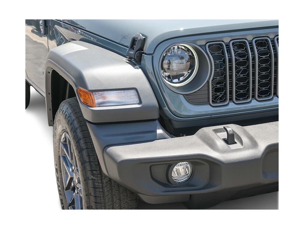 Thumbnail: 2025 Jeep Wrangler - 23