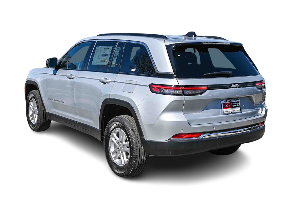 Thumbnail: 2025 Jeep Grand Cherokee - 3