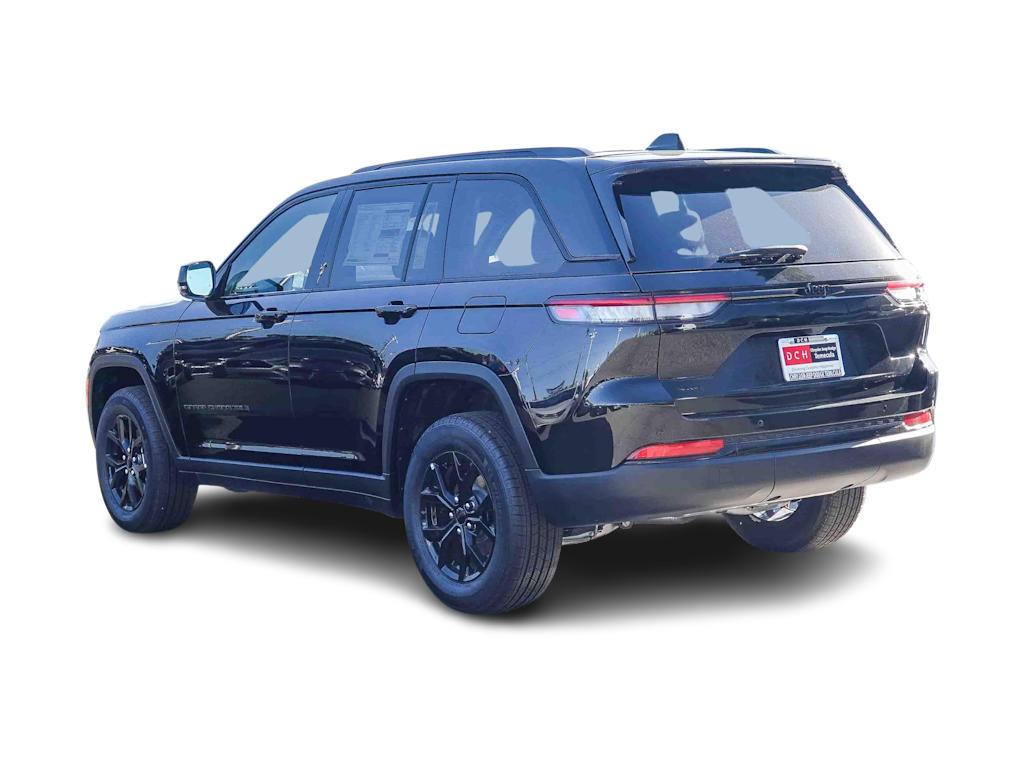Thumbnail: 2025 Jeep Grand Cherokee - 3