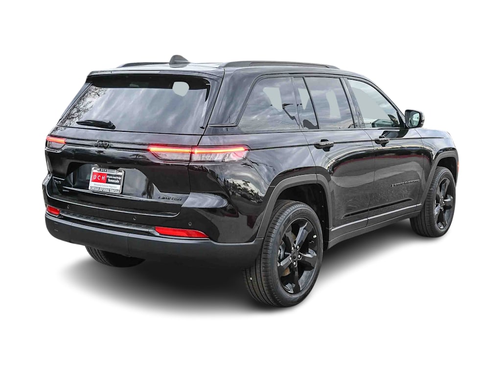 Thumbnail: 2025 Jeep Grand Cherokee - 21