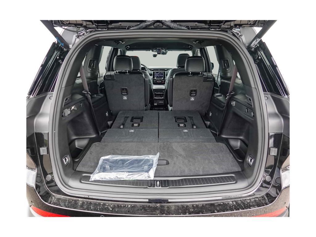 Thumbnail: 2025 Jeep Grand Cherokee L - 15