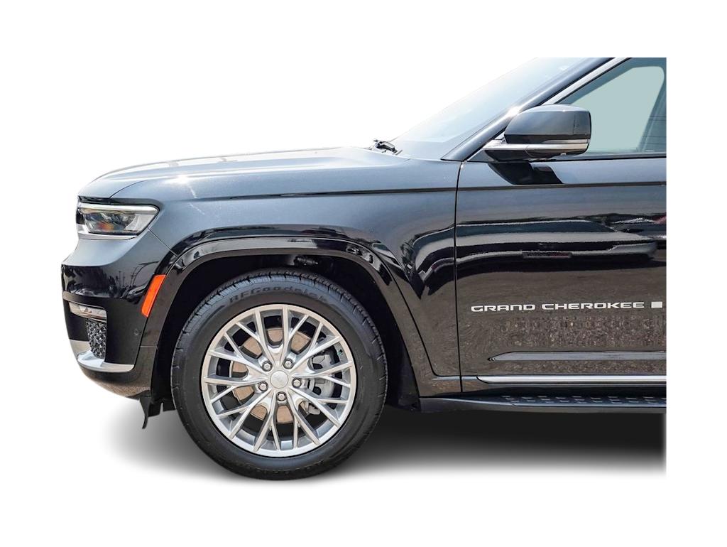 Thumbnail: 2021 Jeep Grand Cherokee L - 16