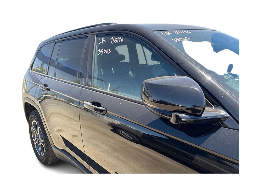 Thumbnail: 2022 Jeep Grand Cherokee - 11