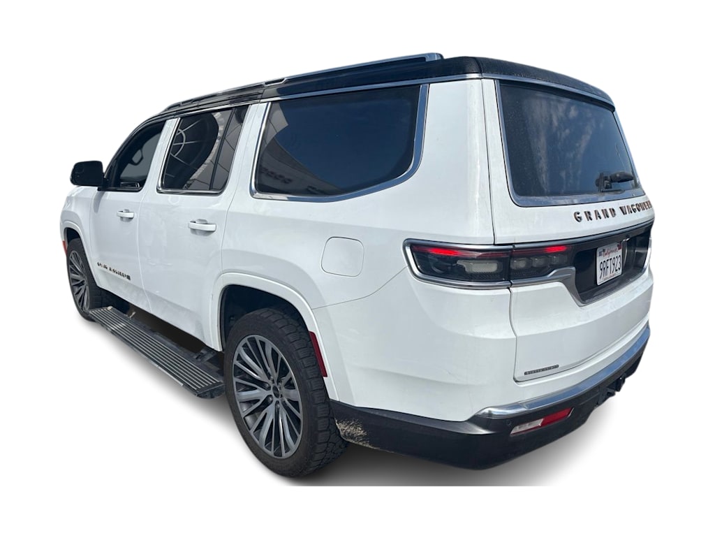 Thumbnail: 2022 Jeep Grand Wagoneer - 3