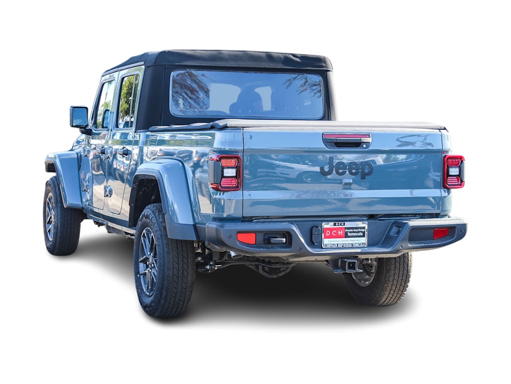 2024 Jeep Gladiator Sport 3