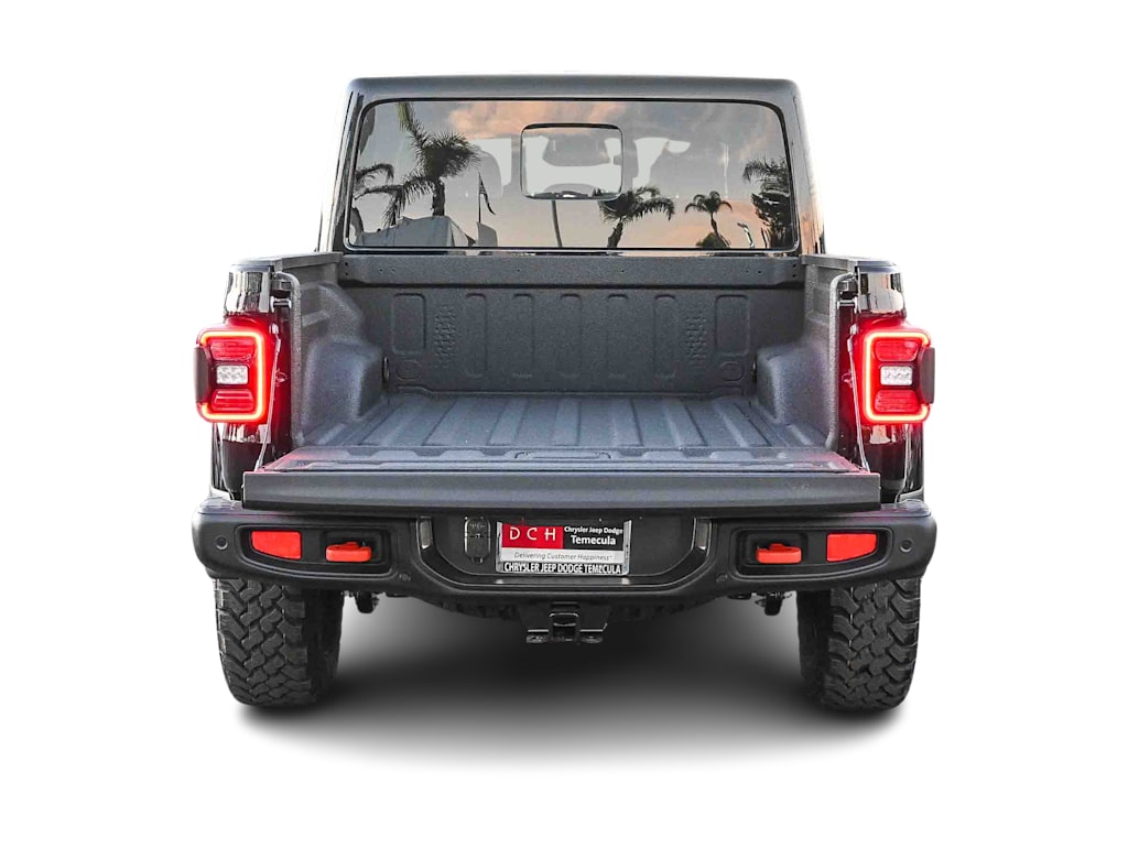 Thumbnail: 2026 Jeep Gladiator - 21