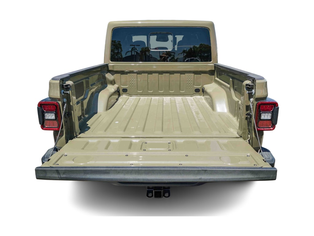 Thumbnail: 2026 Jeep Gladiator - 15