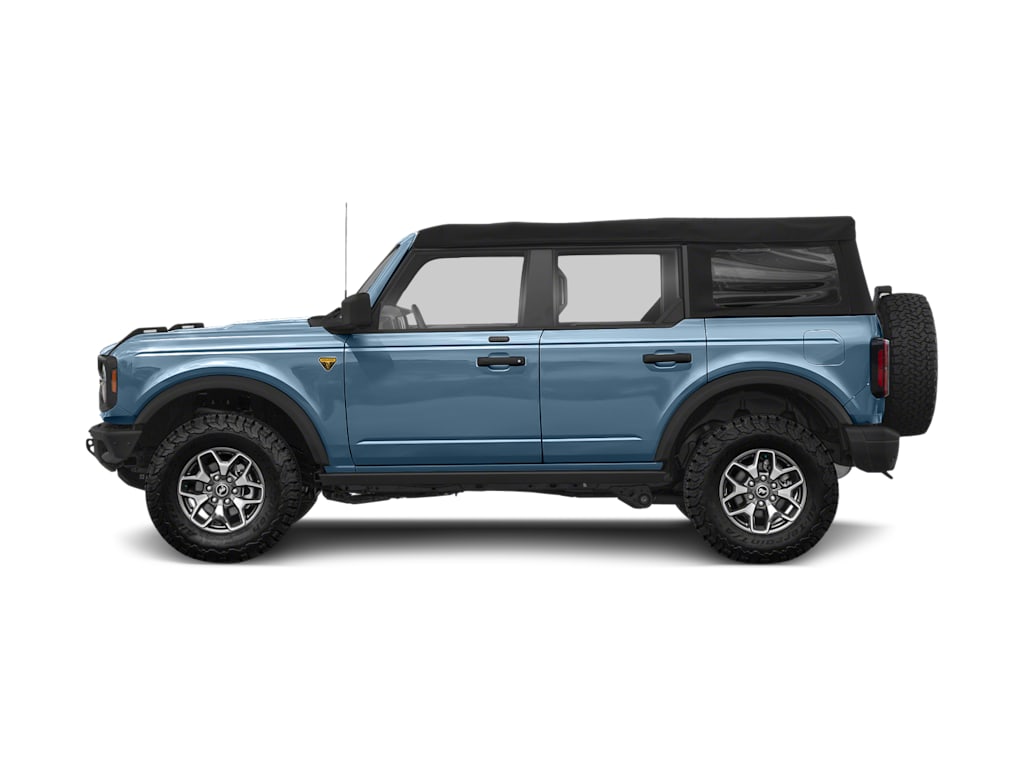 Thumbnail: 2022 Ford Bronco - 3
