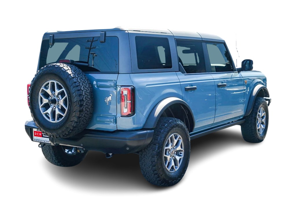 Thumbnail: 2022 Ford Bronco - 19