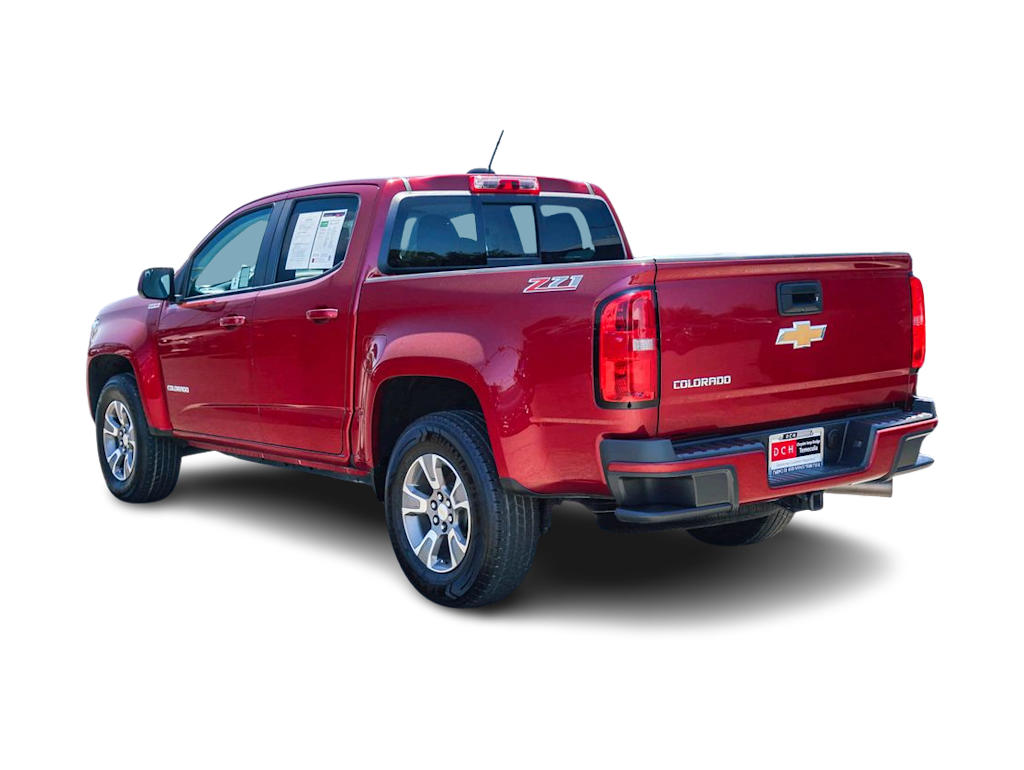 Thumbnail: 2017 Chevrolet Colorado - 3