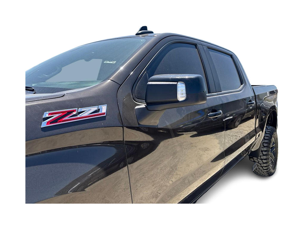 Thumbnail: 2020 Chevrolet Silverado 1500 - 3