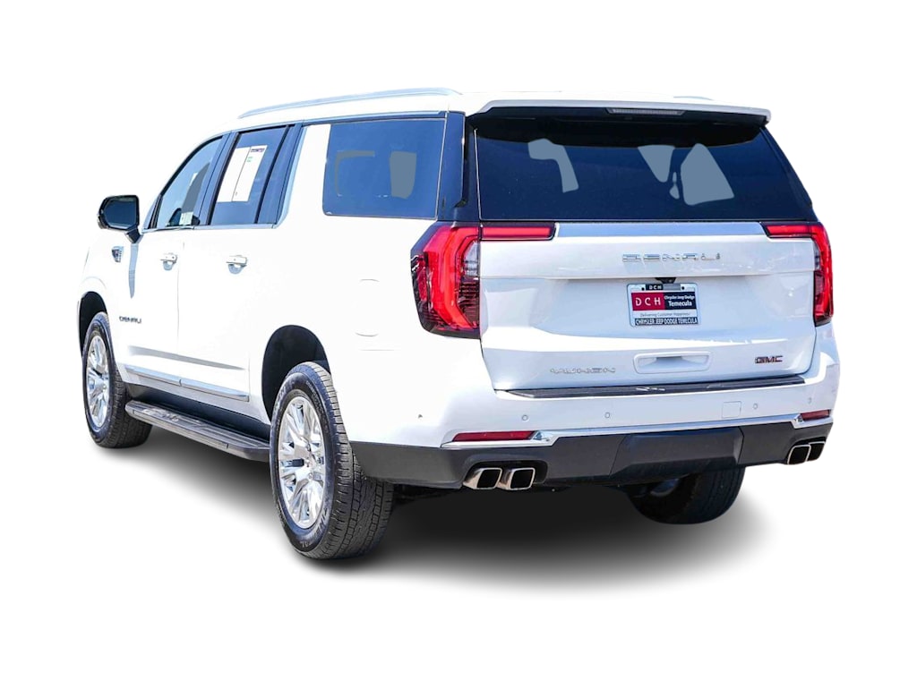 Thumbnail: 2025 GMC Yukon XL - 3