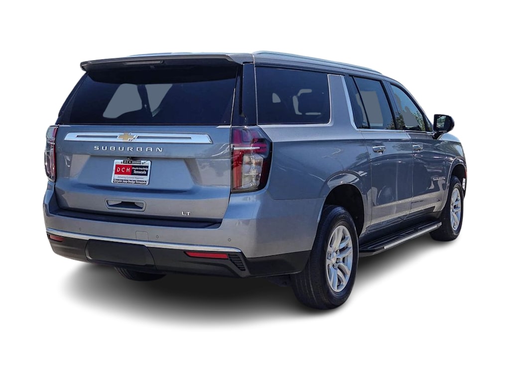 Thumbnail: 2022 Chevrolet Suburban - 17
