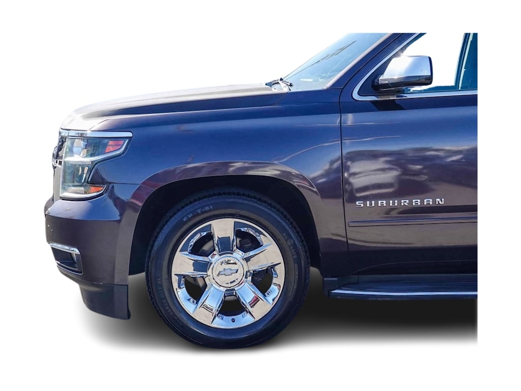 Thumbnail: 2015 Chevrolet Suburban - 3