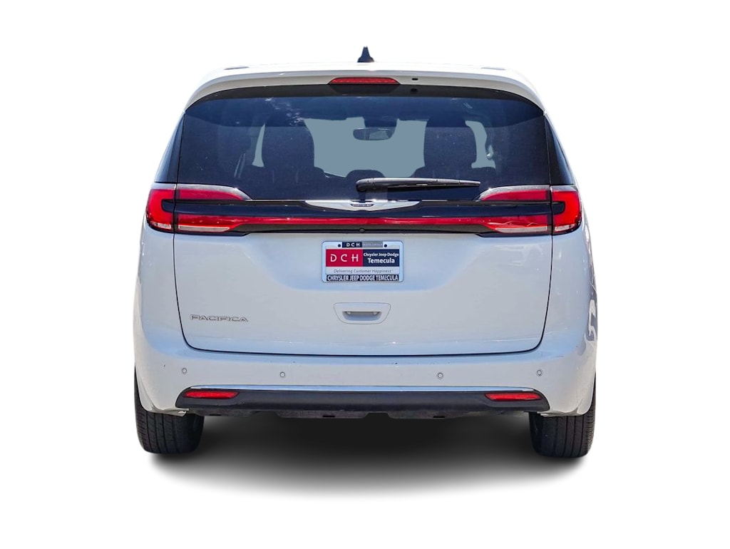 Thumbnail: 2023 Chrysler Pacifica - 4