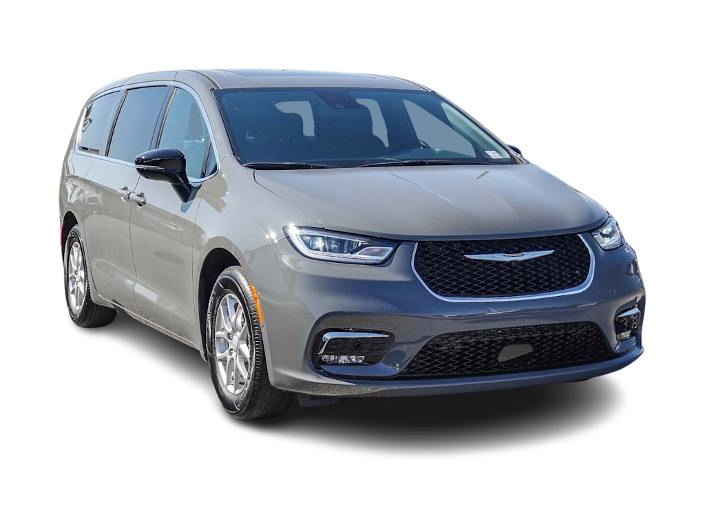 Thumbnail: 2025 Chrysler Pacifica - 15