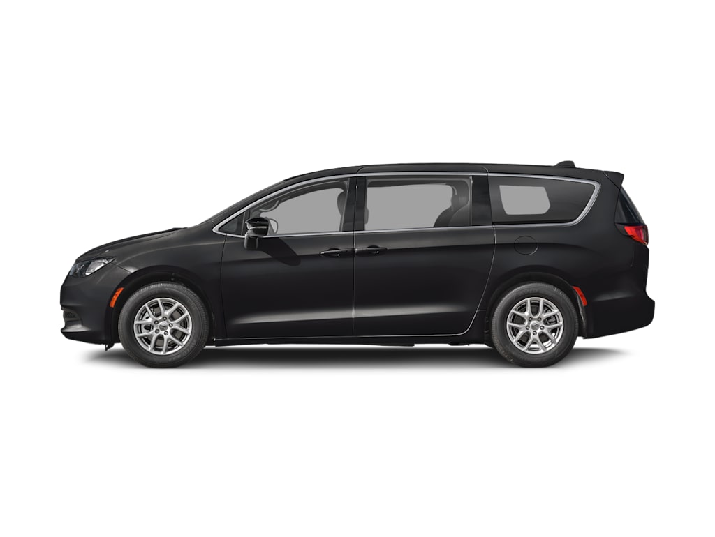 Thumbnail: 2026 Chrysler Voyager - 3