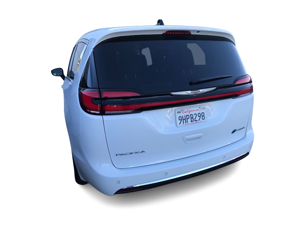 2023 Chrysler Pacifica Hybrid Touring L 4