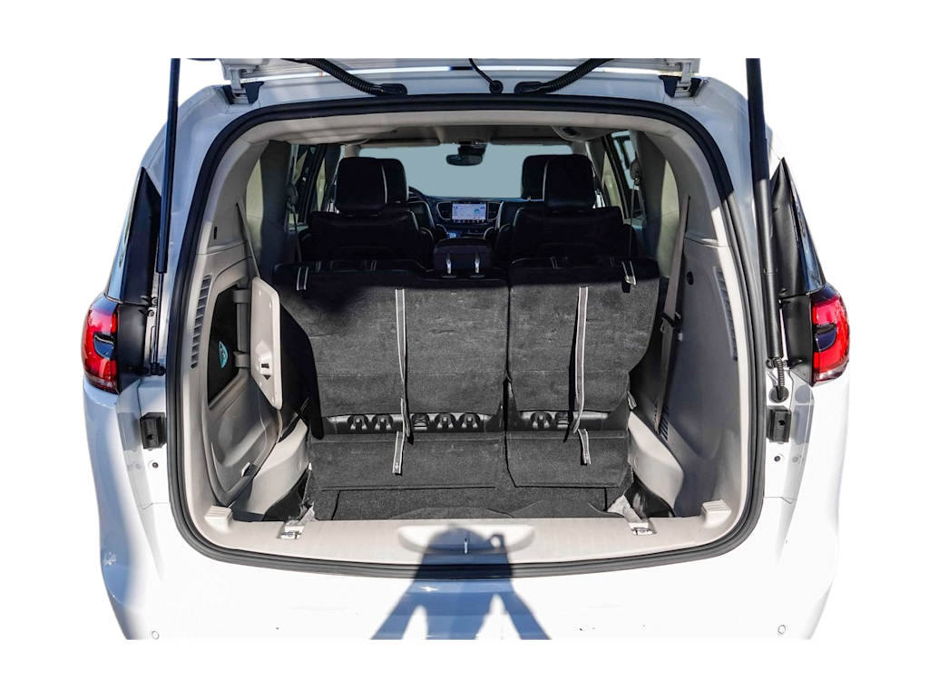 Thumbnail: 2024 Chrysler Pacifica - 14