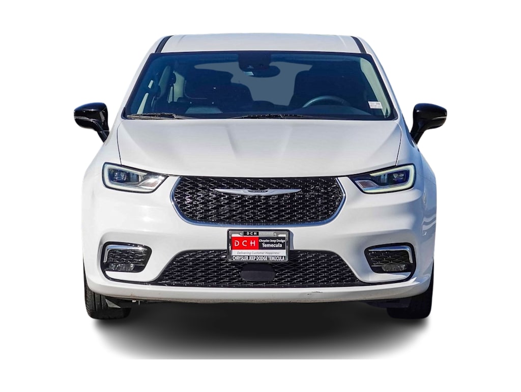 Thumbnail: 2024 Chrysler Pacifica - 5