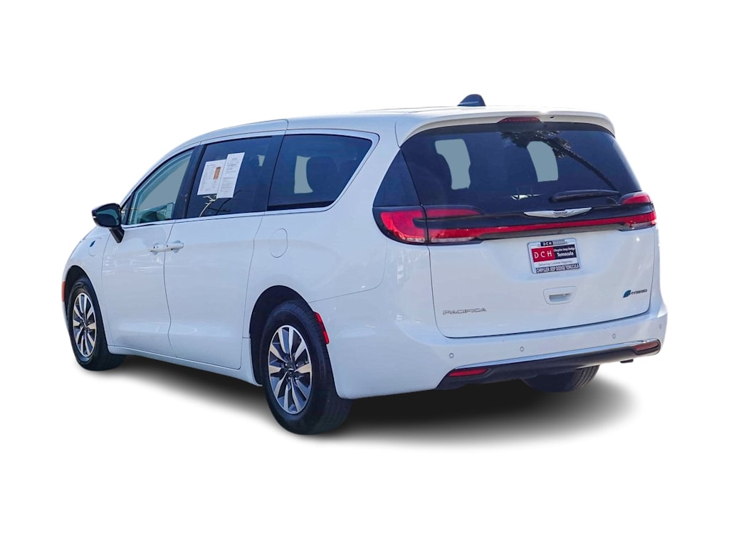 Thumbnail: 2024 Chrysler Pacifica - 3