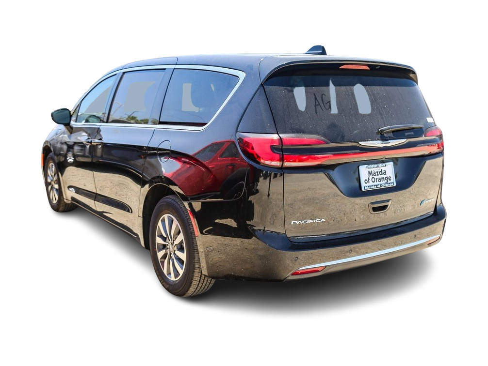 Thumbnail: 2024 Chrysler Pacifica - 2