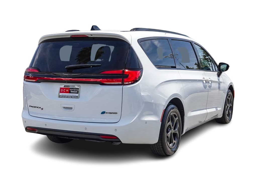 Thumbnail: 2024 Chrysler Pacifica - 17