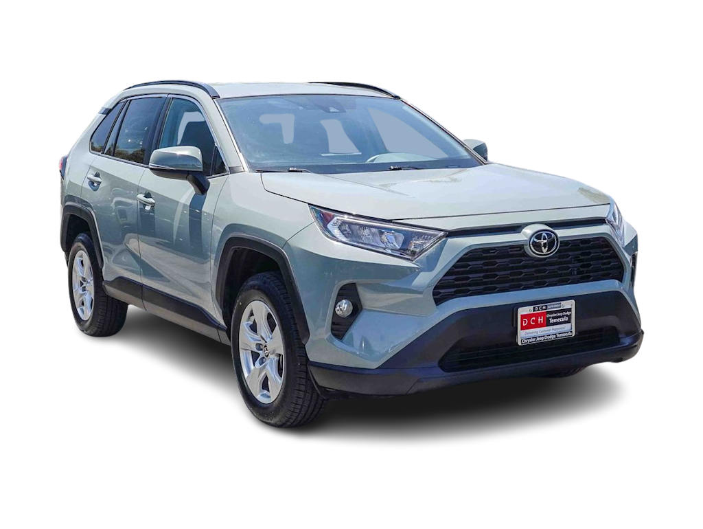 Thumbnail: 2021 Toyota RAV4 - 17