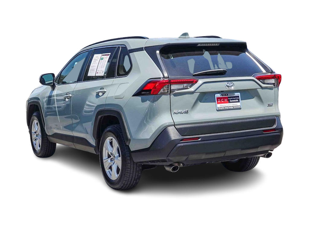 Thumbnail: 2021 Toyota RAV4 - 3