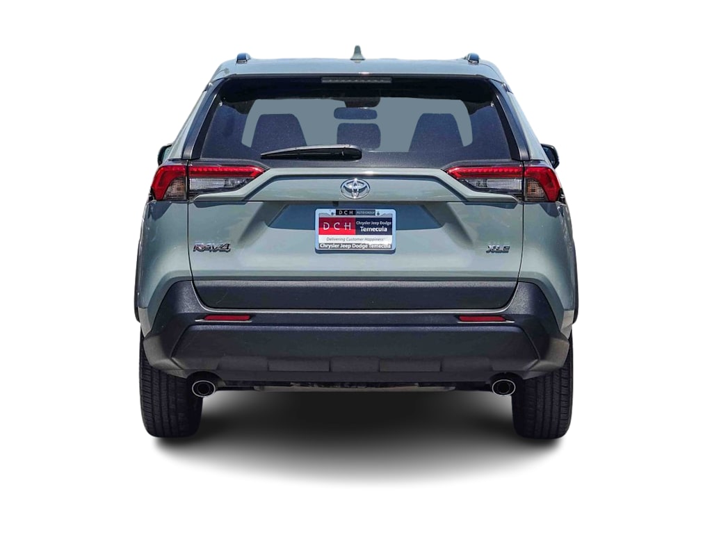 Thumbnail: 2021 Toyota RAV4 - 4