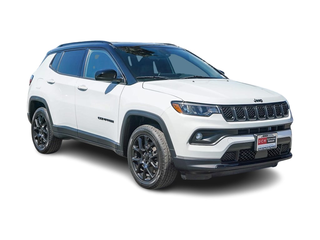 Thumbnail: 2023 Jeep Compass - 17