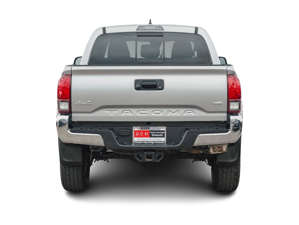 Thumbnail: 2019 Toyota Tacoma - 4