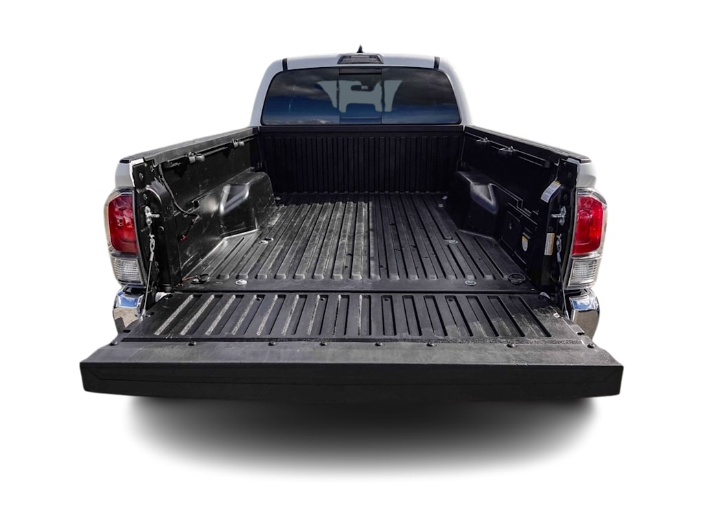 Thumbnail: 2023 Toyota Tacoma - 15