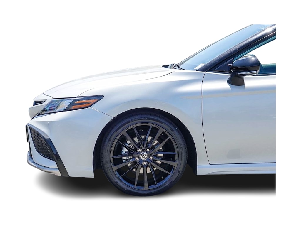 Thumbnail: 2024 Toyota Camry - 21