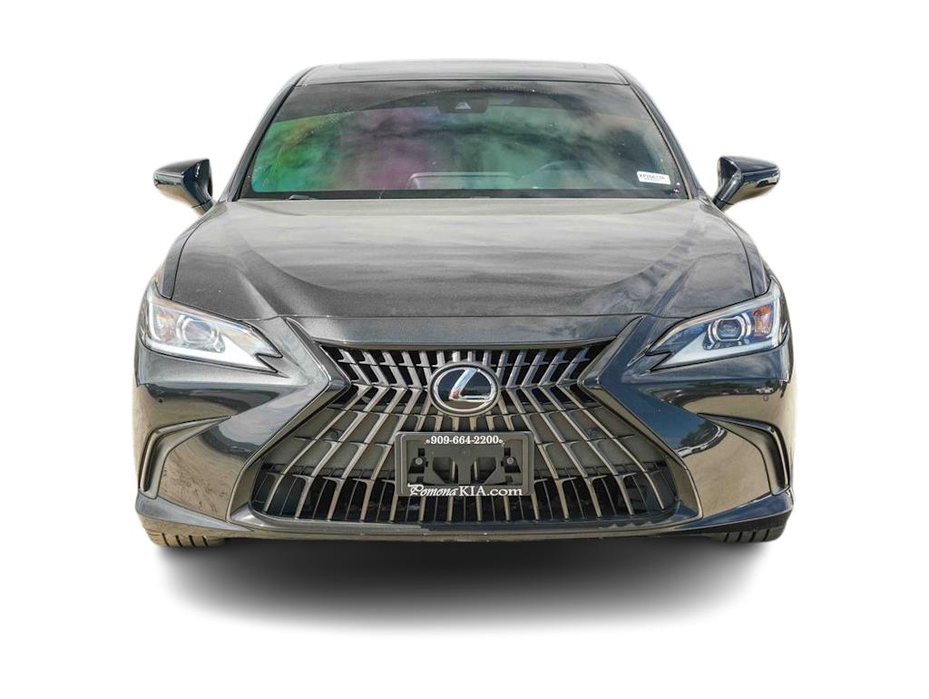 Thumbnail: 2022 Lexus ES - 3