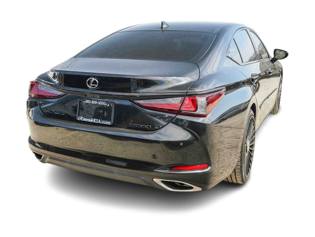 Thumbnail: 2022 Lexus ES - 13