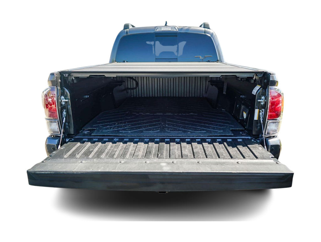 Thumbnail: 2020 Toyota Tacoma - 16