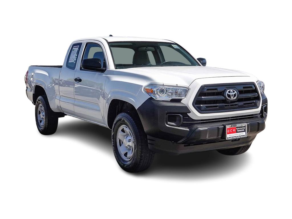 Thumbnail: 2017 Toyota Tacoma - 17