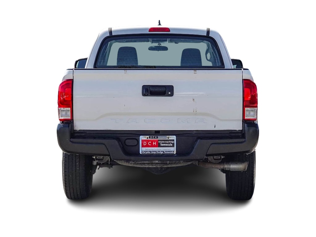 Thumbnail: 2017 Toyota Tacoma - 4