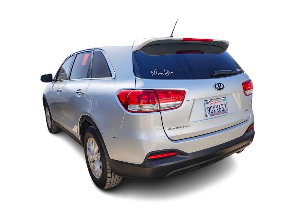 Thumbnail: 2017 Kia Sorento - 2