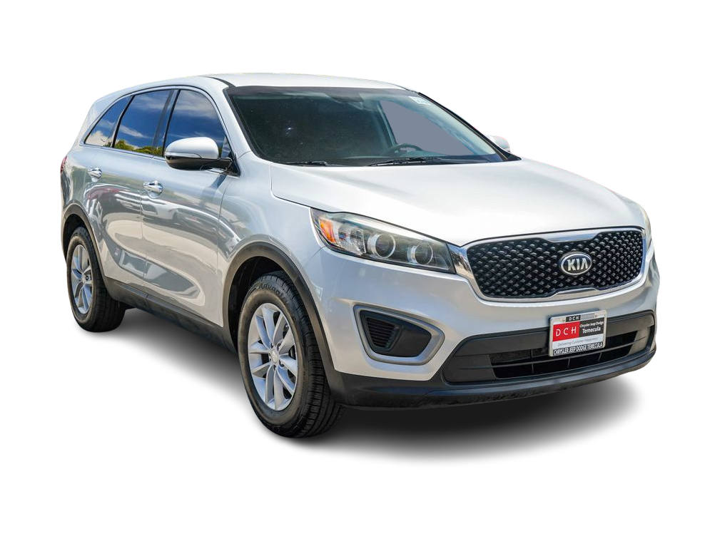 Thumbnail: 2017 Kia Sorento - 18