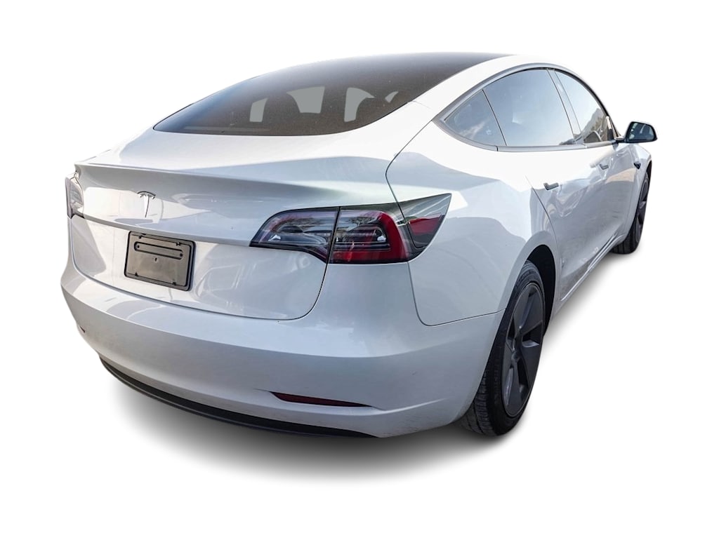 Thumbnail: 2023 Tesla Model 3 - 14