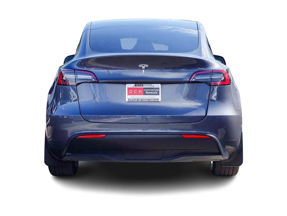 2023 Tesla Model Y Long Range 4