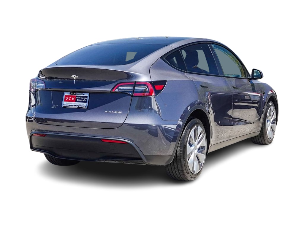 Thumbnail: 2023 Tesla Model Y - 17