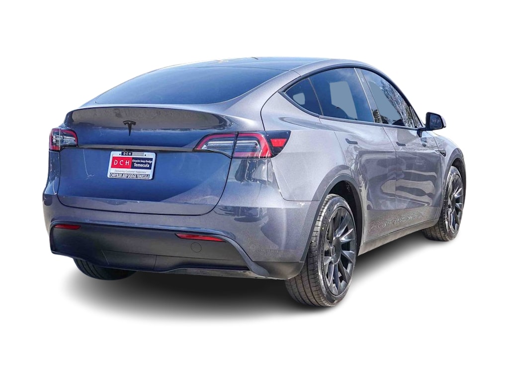 Thumbnail: 2023 Tesla Model Y - 16