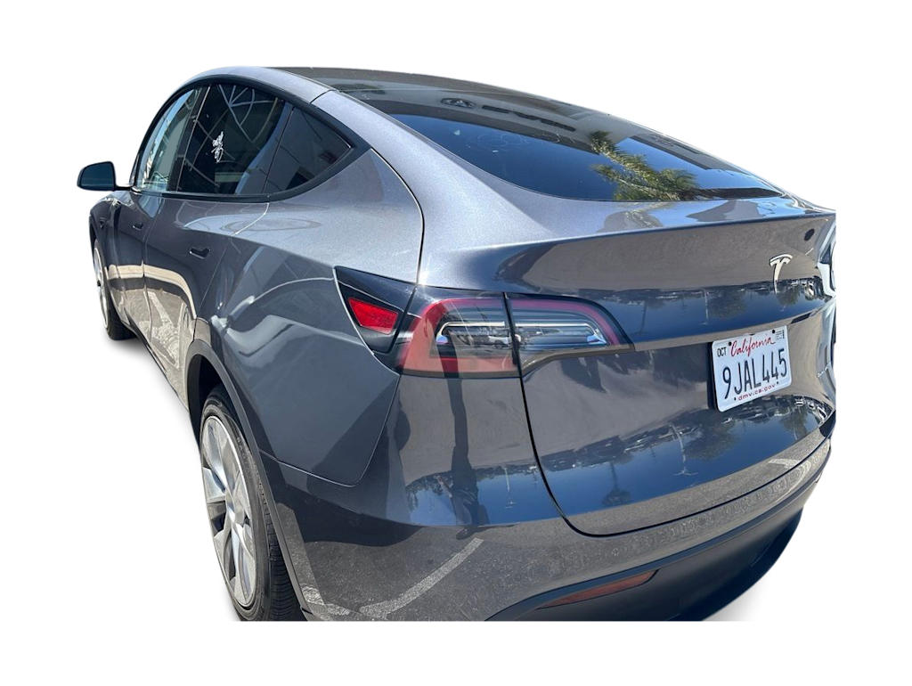 Thumbnail: 2023 Tesla Model Y - 3