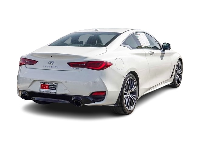 2021 INFINITI Q60 Luxe 18