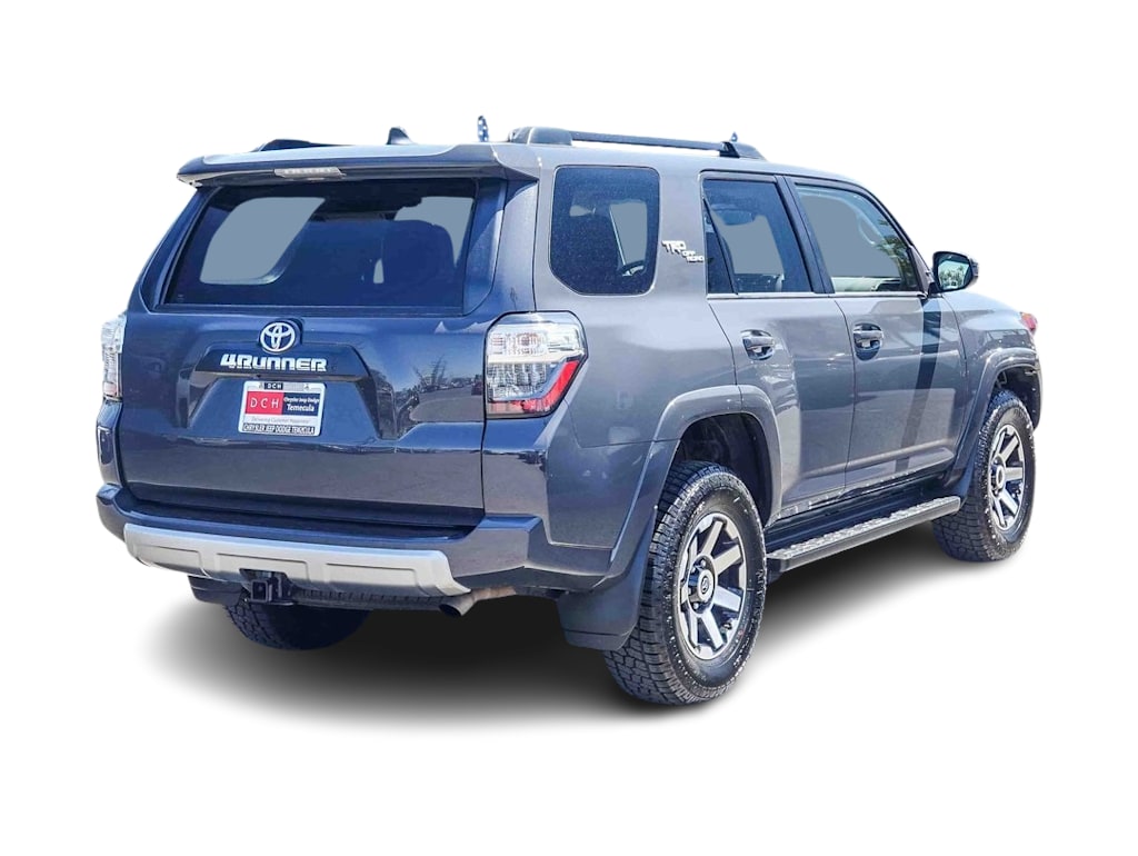 Thumbnail: 2024 Toyota 4Runner - 18