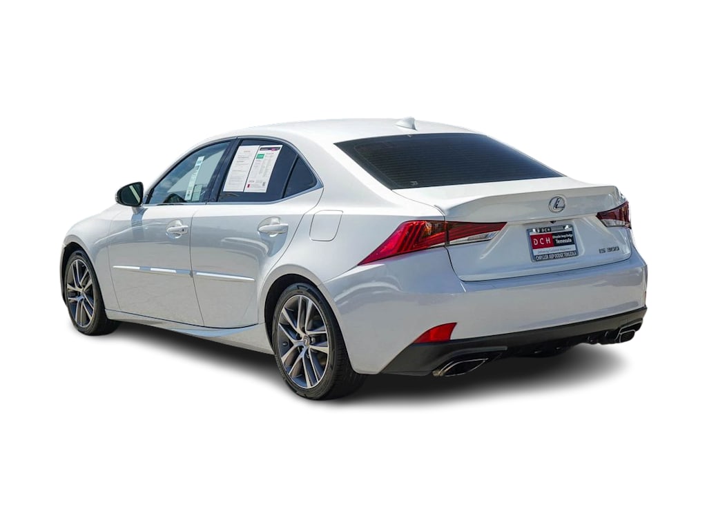 Thumbnail: 2019 Lexus IS - 3