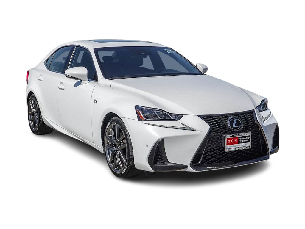 Thumbnail: 2019 Lexus IS - 16